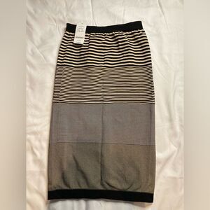 BEBE black and cream bodycon stretch skirt NWT
